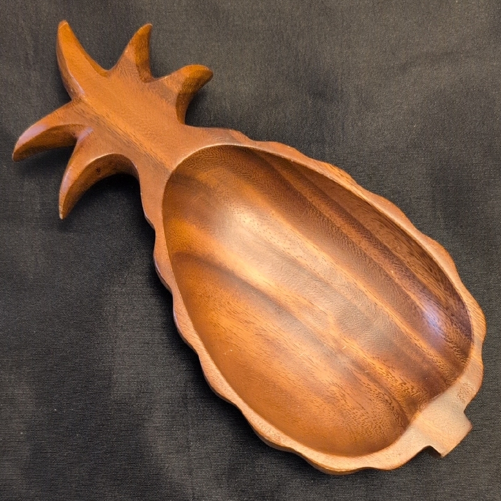 Genuine Hand-Carved Pineapple-Shaped Wooden Bowl from the Philippines